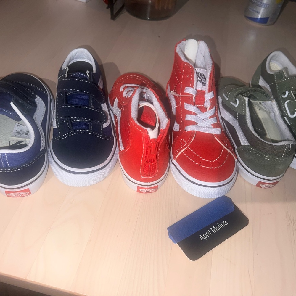 Vans Kids Shoes - Red Only LEFT